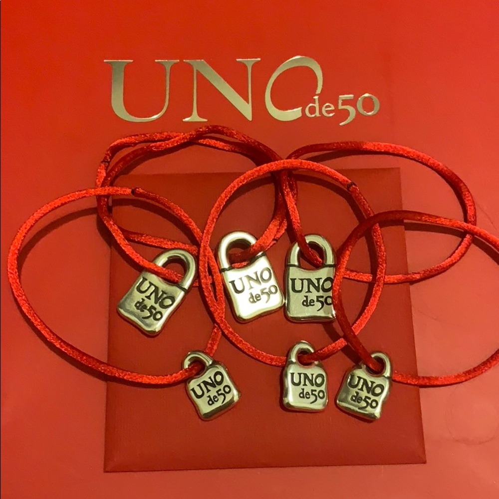 NEW Uno de 50 charms